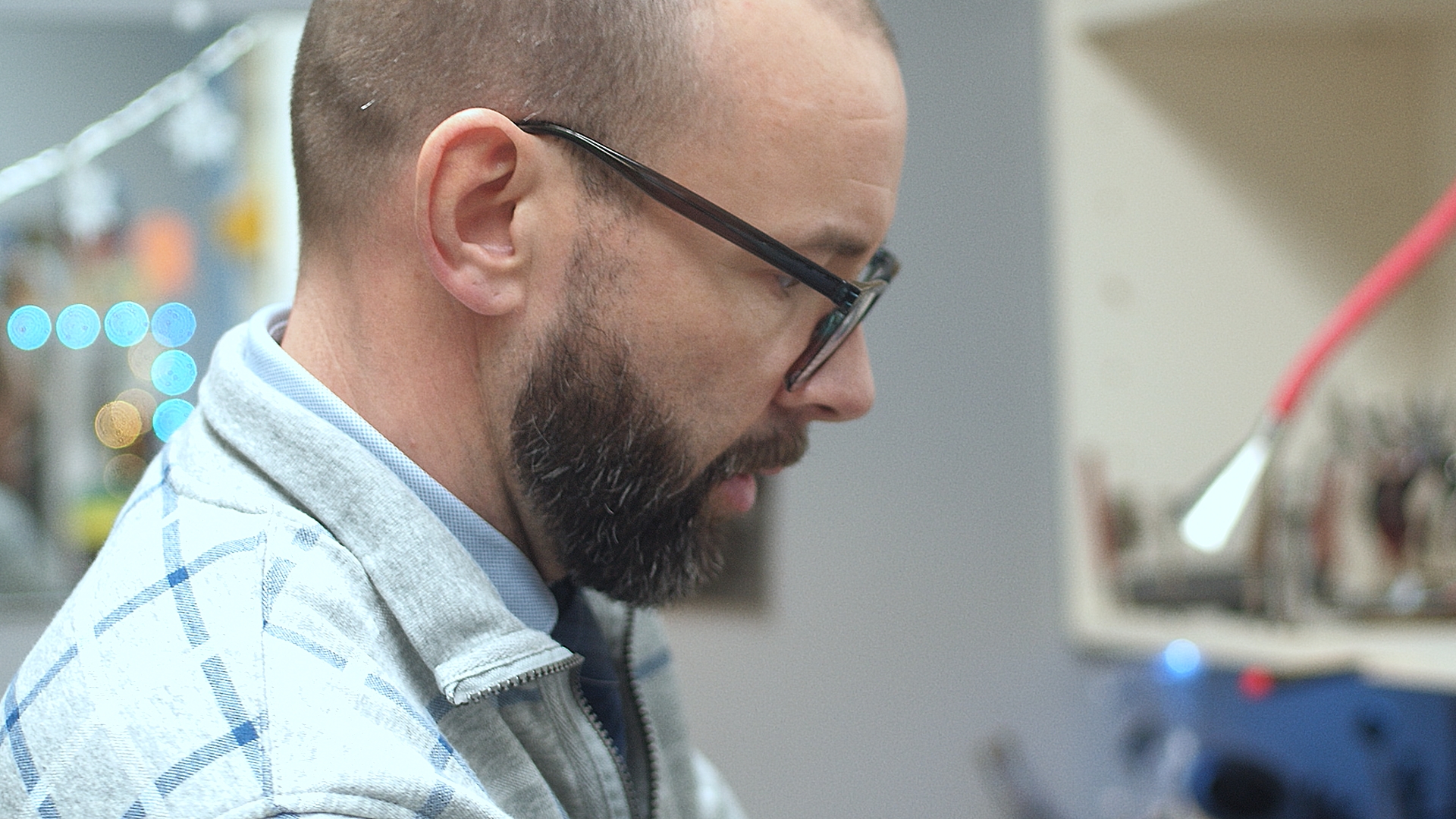 Knowledgeable About us from EyeDeal Optical